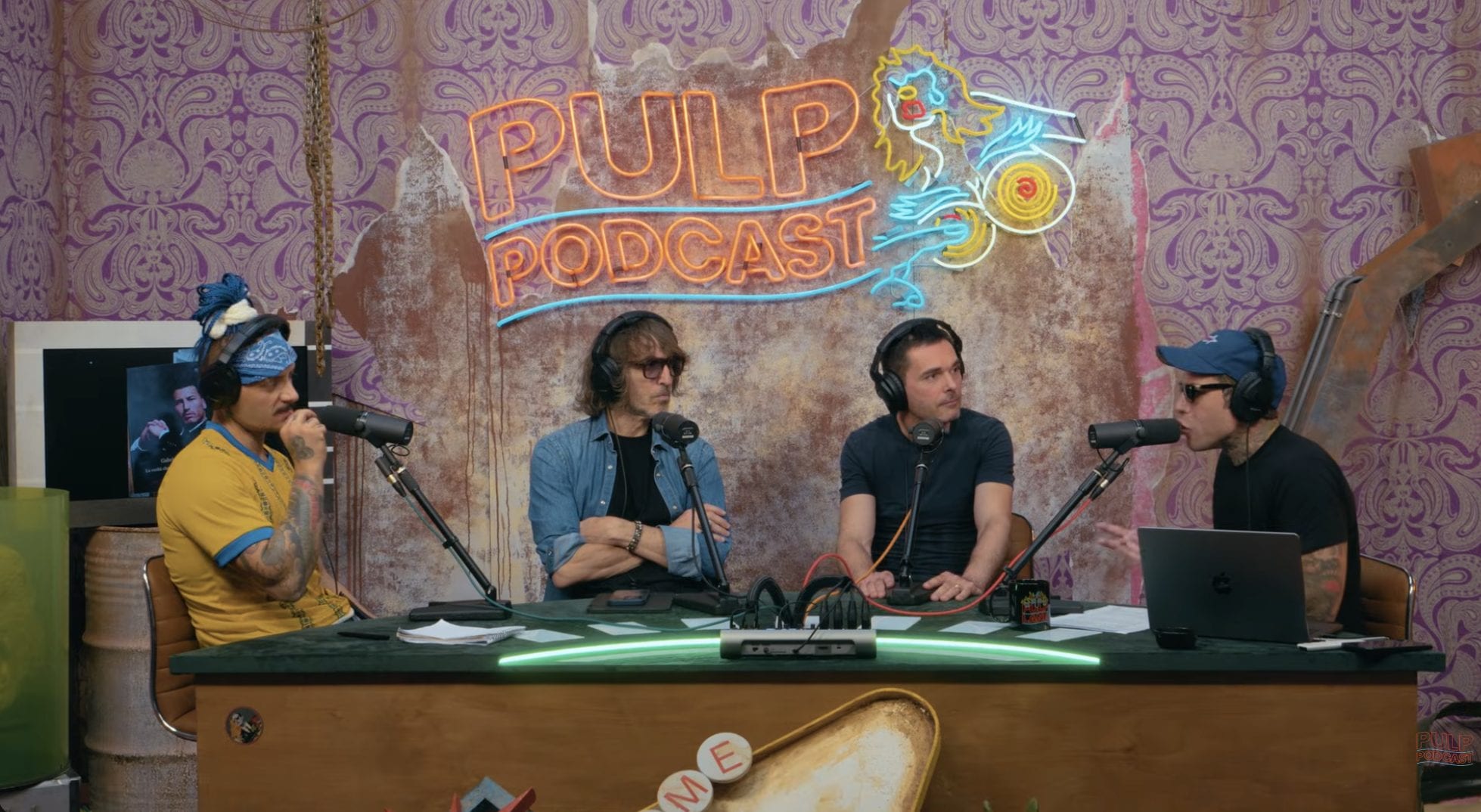 Il confronto tra Saverio Tommasi e Giuseppe Cruciani al Pulp Podcast di Fedez e Marra