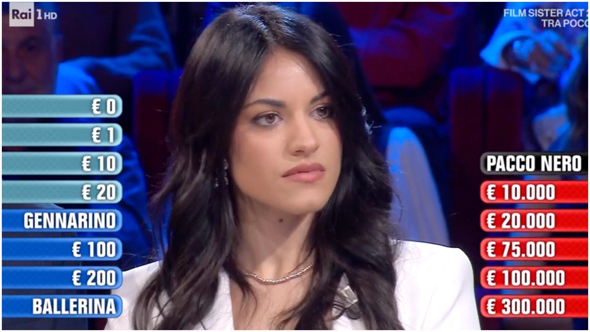 Affari tuoi, Benedetta è un'infermiera: "Faccio tanti sacrifici", accetta l'offerta ma perde 75mila euro