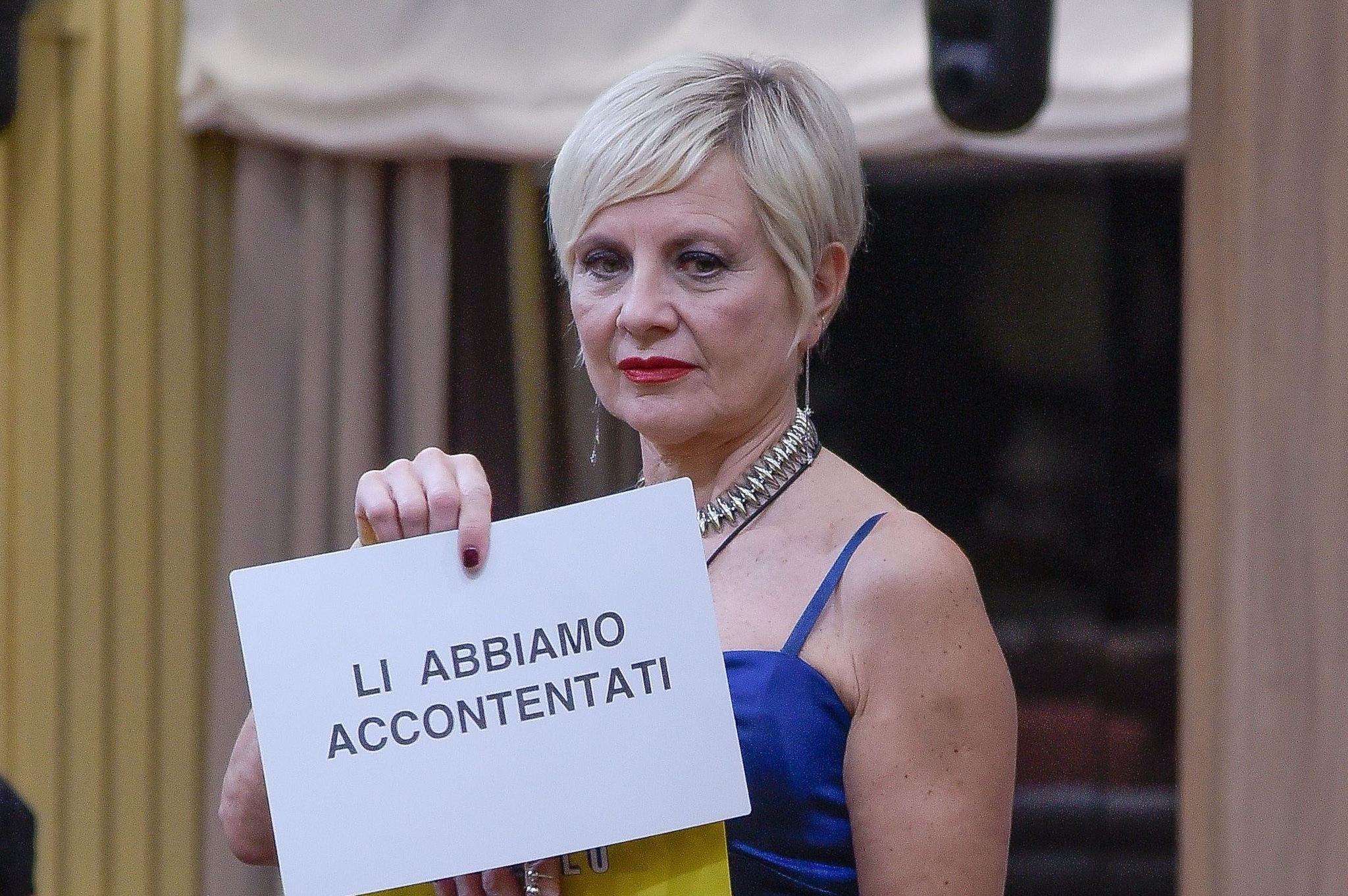 Ascolti tv di ieri 24 aprile: vince Dalla Strada al Palco (18.8%) e tiene il Gf Vip (17%), Quarto Grado al 6.3%