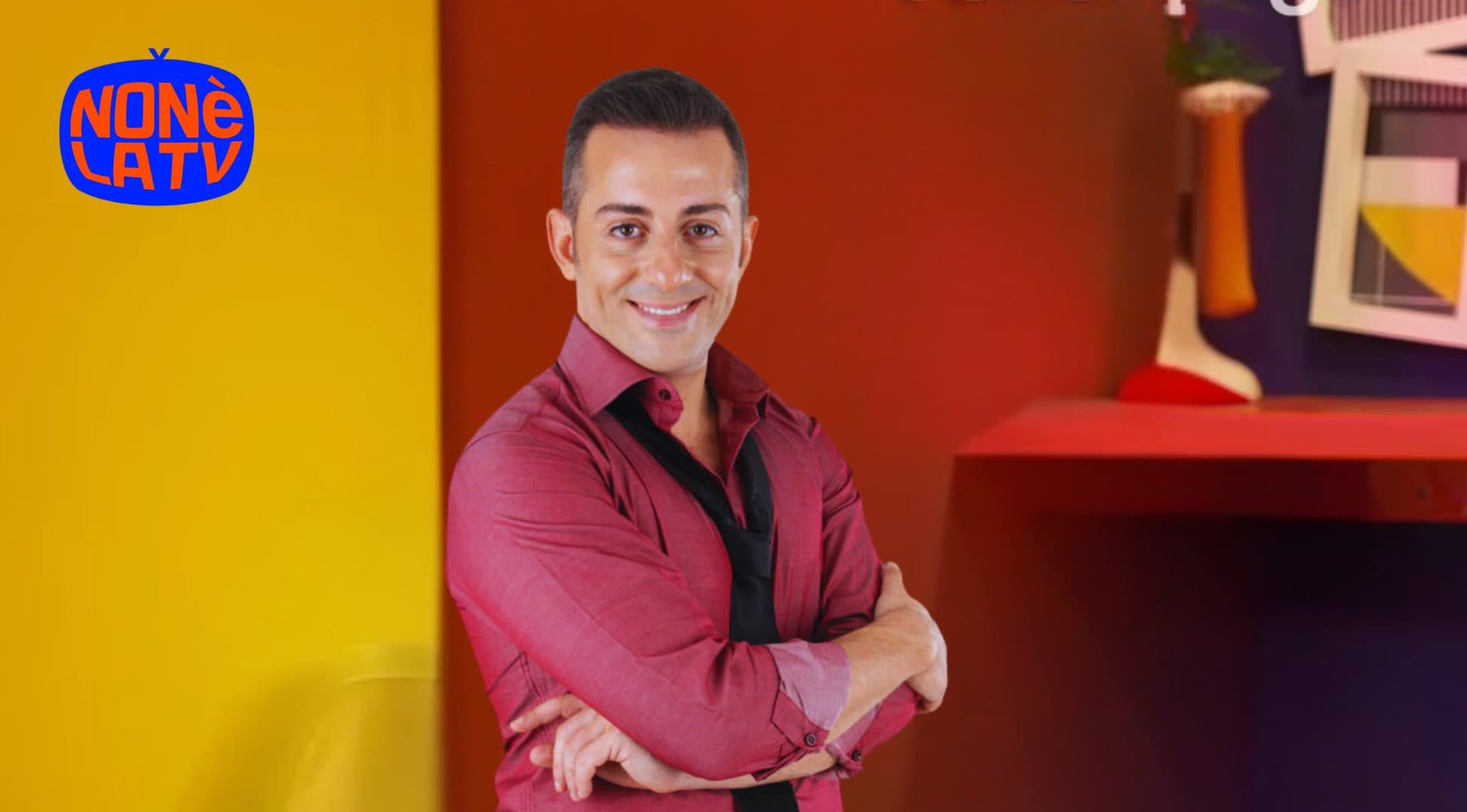 Francesco Cicchella sul GialappaShow: "Fiaschi non è l'unico. Hanno copiato la mia parodia di Toni Servillo"