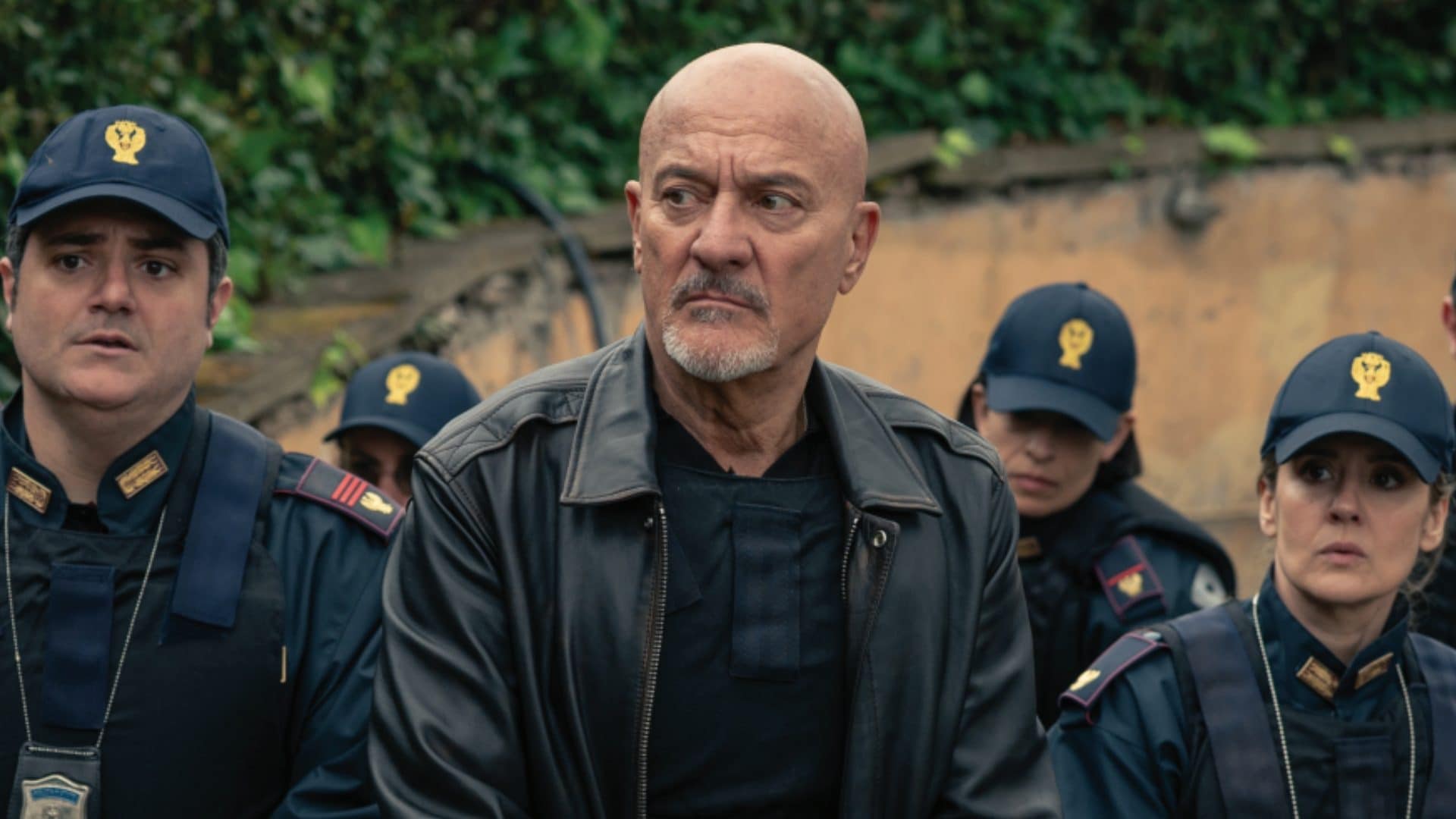 Uno sbirro in Appennino al via stasera: trama, cast e puntate della nuova fiction di Rai1 con Claudio Bisio