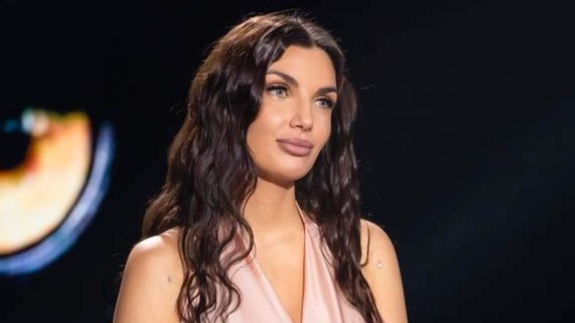 Elettra Lamborghini pentita dell'intervista a Belve: "Non avrei dovuto accettare, sono esaurita"
