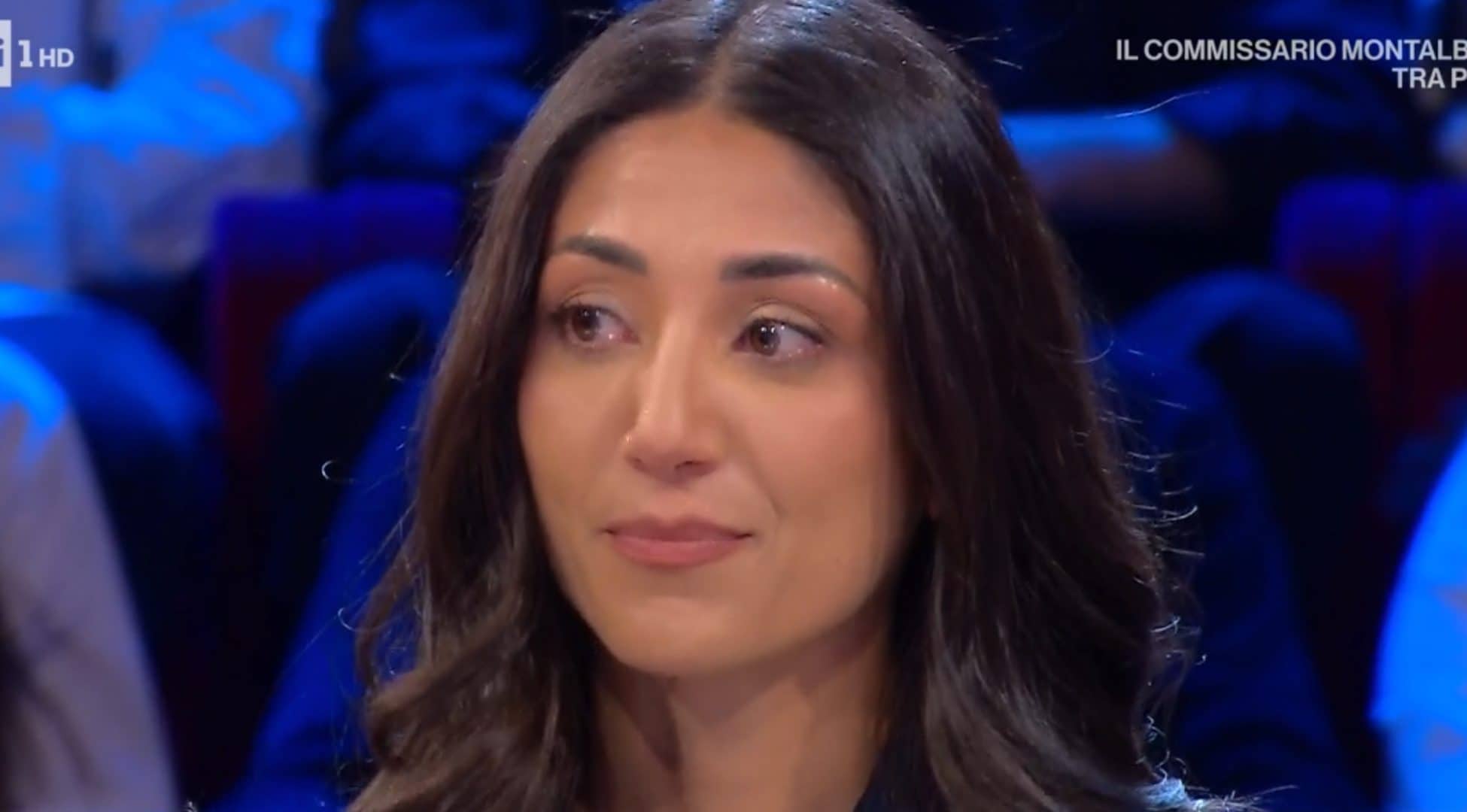 Sara ad Affari Tuoi schiva la trappola del dottore: offerto il cambio per farle perdere 50mila euro