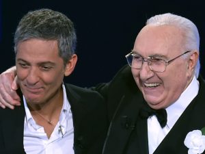 Cosa vedremo in TV nell’estate 2026: il ritorno di Fiorello con un docufilm su Pippo Baudo, tutte le novità