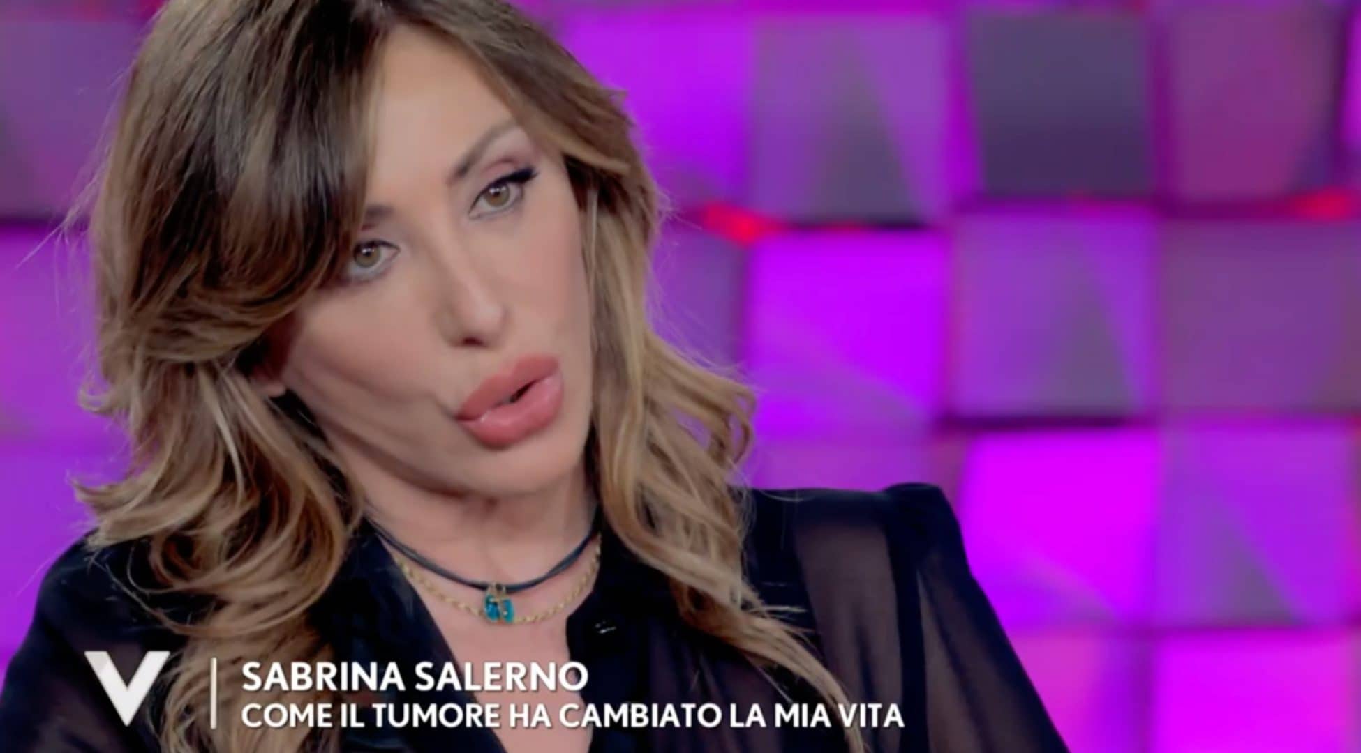 Sabrina Salerno: “Ho sentito un nodulo, pensavo che il tumore fosse tornato ma era una ciste”