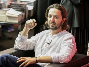 Il ritorno di Silvio Muccino: “Non faccio il falegname, vivo a Roma. Sparire dal cinema era un bisogno”