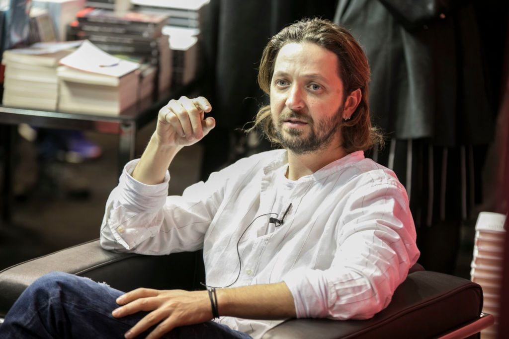 Il ritorno di Silvio Muccino: "Non faccio il falegname, vivo a Roma. Sparire dal cinema era un bisogno"