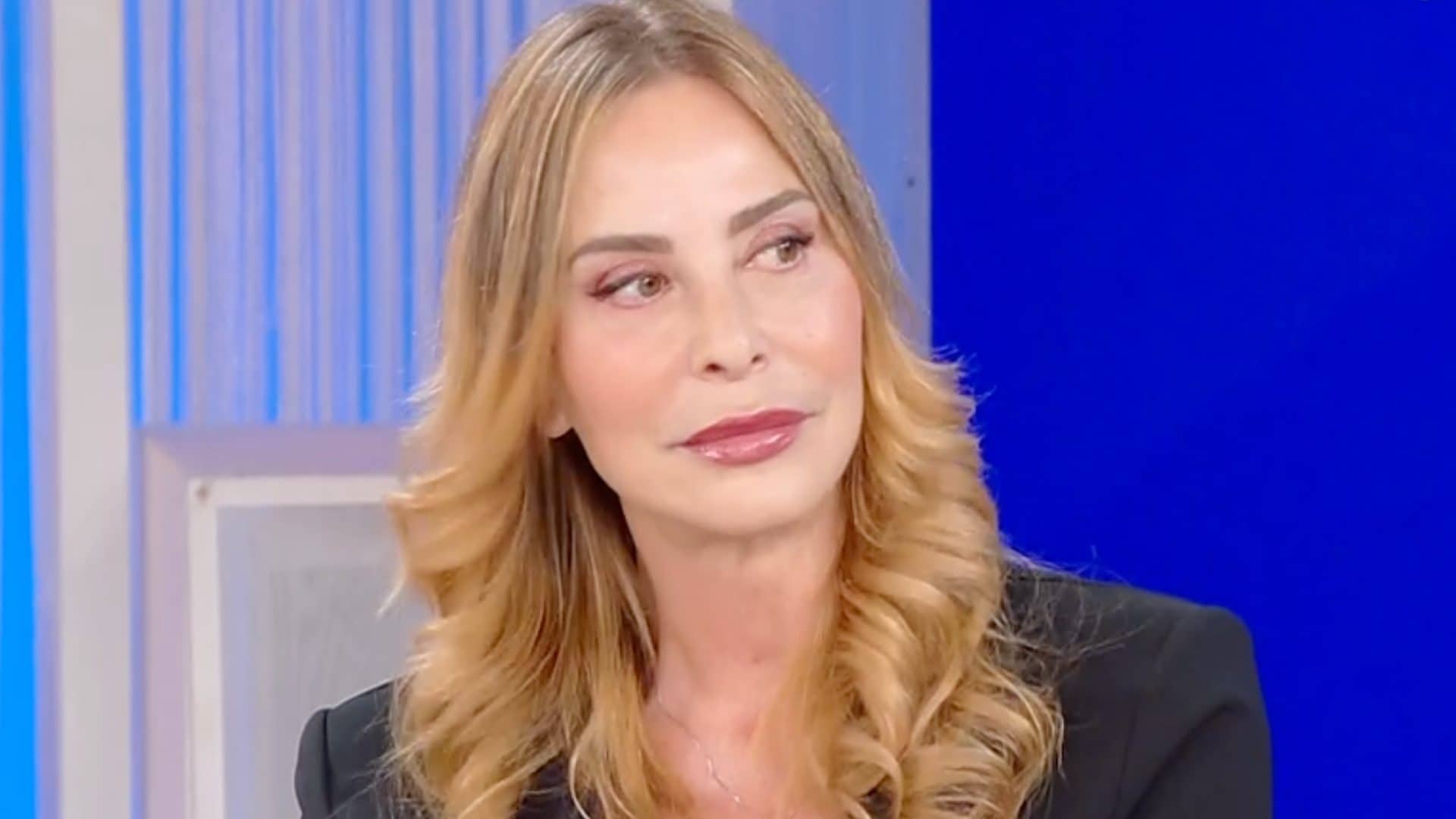 Stefania Orlando molestata da un agente: "Mi sono svegliata ed era nel mio letto, è stato un trauma"