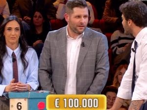 Tommasone preso in giro dal dottore ad Affari Tuoi: gli ha fatto credere di aver vinto 100mila euro