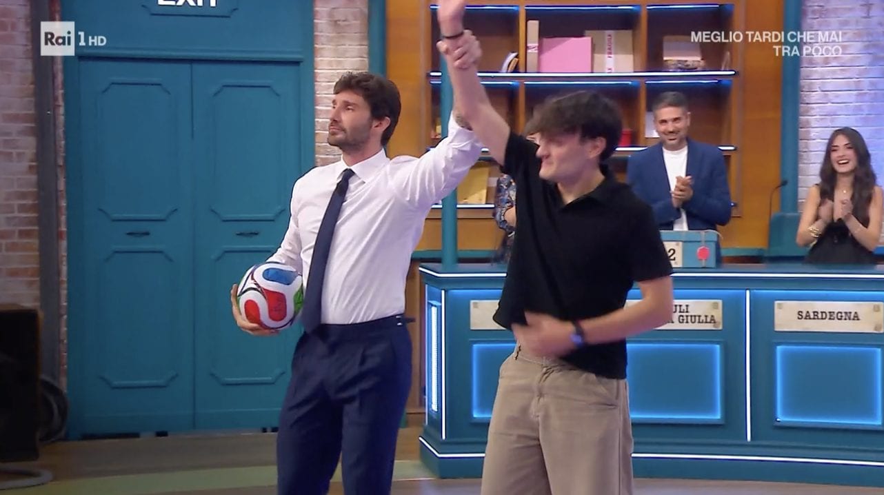 De Martino insieme a Luca ad Affari Tuoi