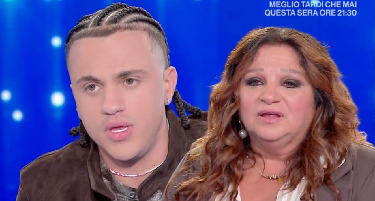 Samurai Jay svela a Domenica In: “Ho avuto un periodo di vuoto, volevo scappare all’estero”, la mamma in lacrime