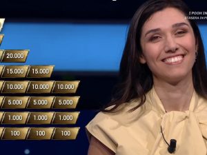 La Ruota della fortuna di ieri 23 maggio: Sonia ha vinto la puntata con 5mila euro e il cambio della busta