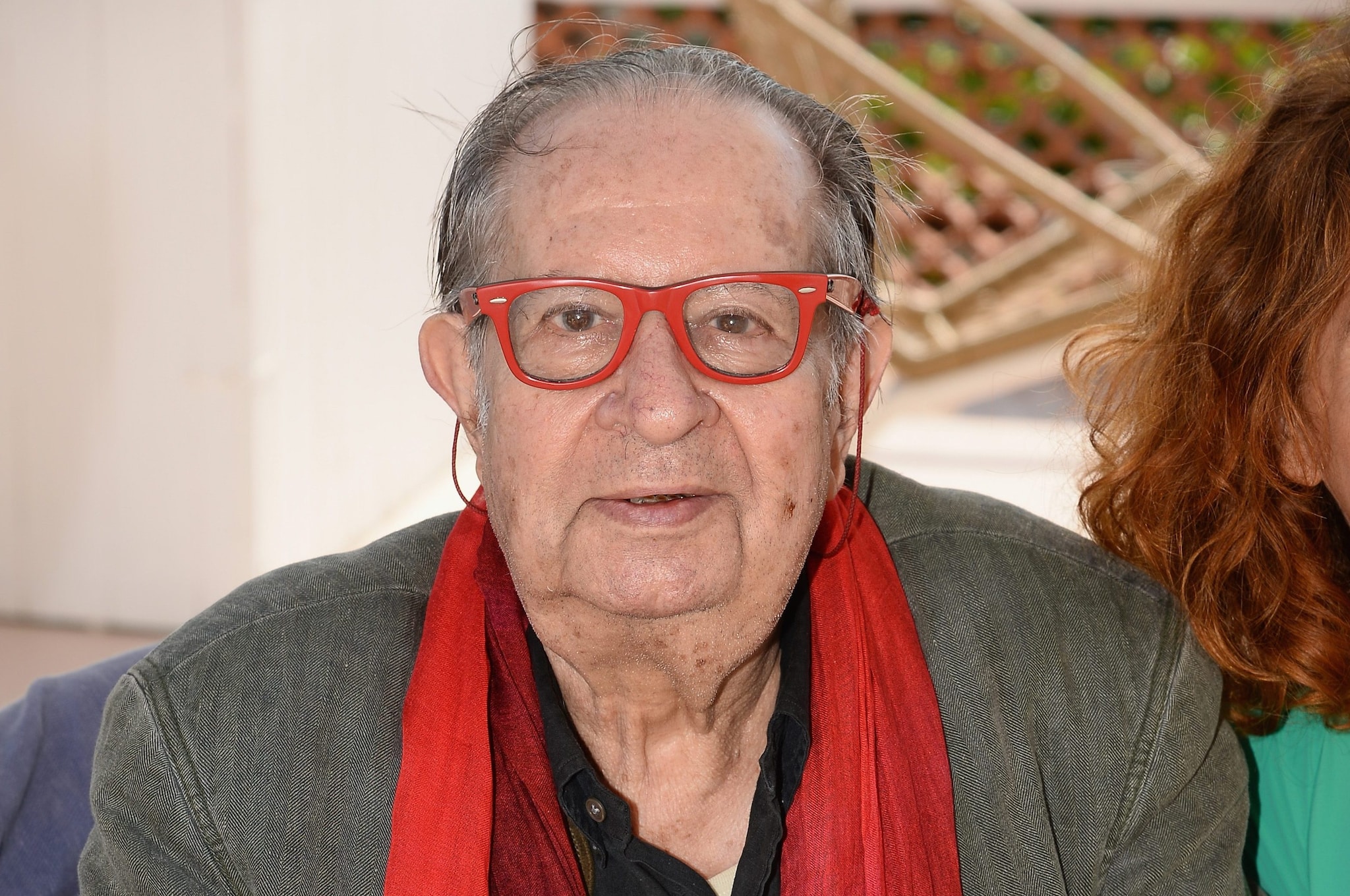 Come sta Tinto Brass, ricoverato d'urgenza per un'infezione: "Recupera, ha chiesto di fumare un sigaro"