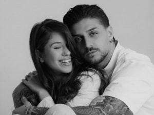 Cristiana Anania ed Ernesto Passaro si sono lasciati: “È finita settimane fa, lui libero di vedere chi vuole”