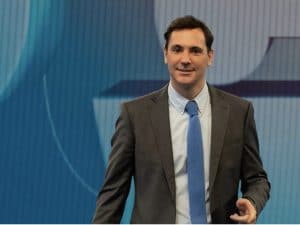 Francesco Vecchi raddoppia nell’estate Mediaset: condurrà anche Dritto e Rovescio News