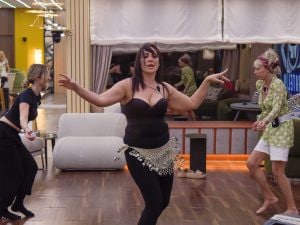 Francesca Manzini rivela al GF: “Ho lavorato per il Principe del Qatar. È il mio piano b se la tv non va bene”