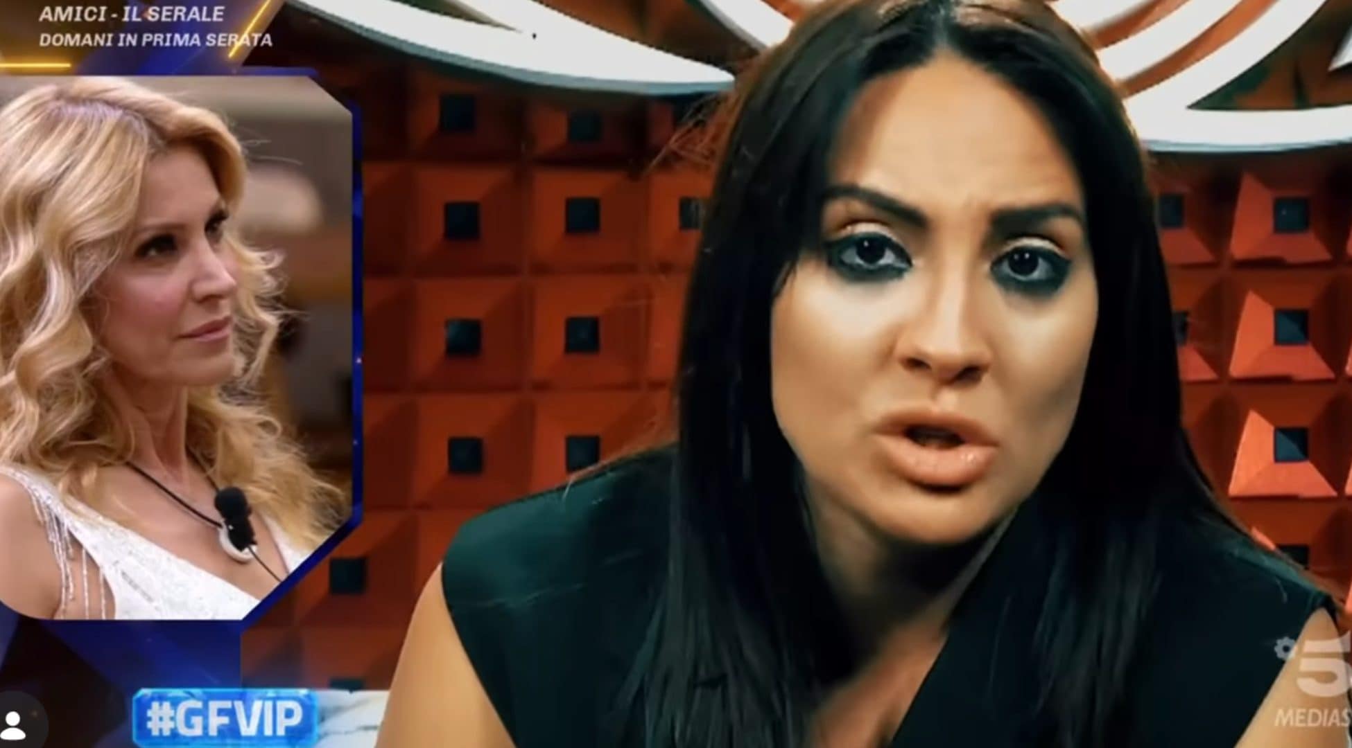 “Una comodina, ha sentito il dissenso in studio ed è cambiata”: Lucarelli dura con Adriana Volpe al GF Vip