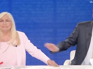 Mara Venier e il tormentone del suo addio a Domenica In: “Noi non finiremo mai”