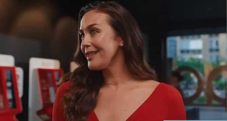 Il Garante della pubblicità appoggia Iliad nella causa contro Vodafone: lo spot con Megan Gale non viola nessun codice