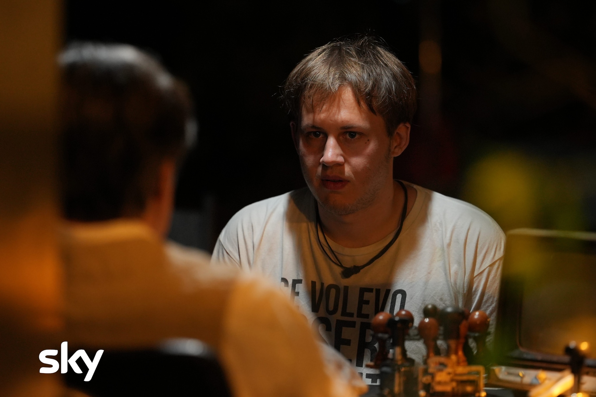 Money Road 2, Riccardo abbandona subito: "Il mio gatto sta male, voglio stargli vicino negli ultimi giorni"