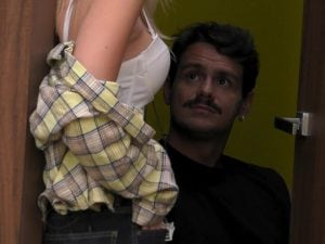Renato Biancardi si chiude in bagno prima della finale del Grande Fratello Vip: “Nessuno è sincero con me”
