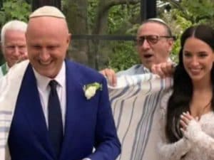 Rudy Zerbi insultato sui social per le nozze con rito ebraico: il caso riapre il dibattito sull’antisemitismo