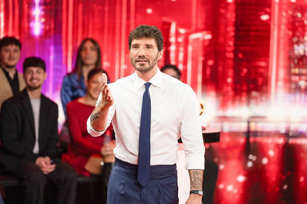 I legali di De Martino sul video rubato: "Inizieranno le azioni civili risarcitorie, il web non è una zona franca"