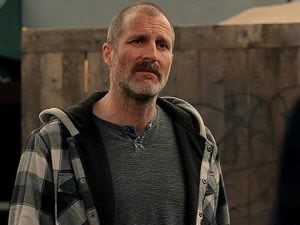 Morto Stewart McLean a 45 anni, l’attore di Virgin River trovato senza vita: la polizia indaga per omicidio