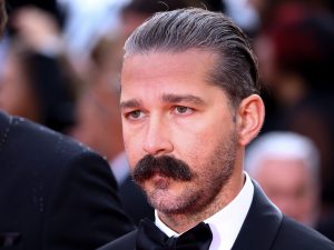 Shia LaBeouf dopo la rissa di New Orleans: è in libertà vigilata e dovrà iniziare la riabilitazione dall’alcol