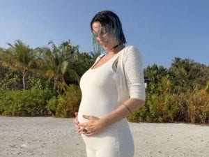 Rose Villain è diventata mamma, è nato il primo figlio Francis Knight: “Mai stata così felice”