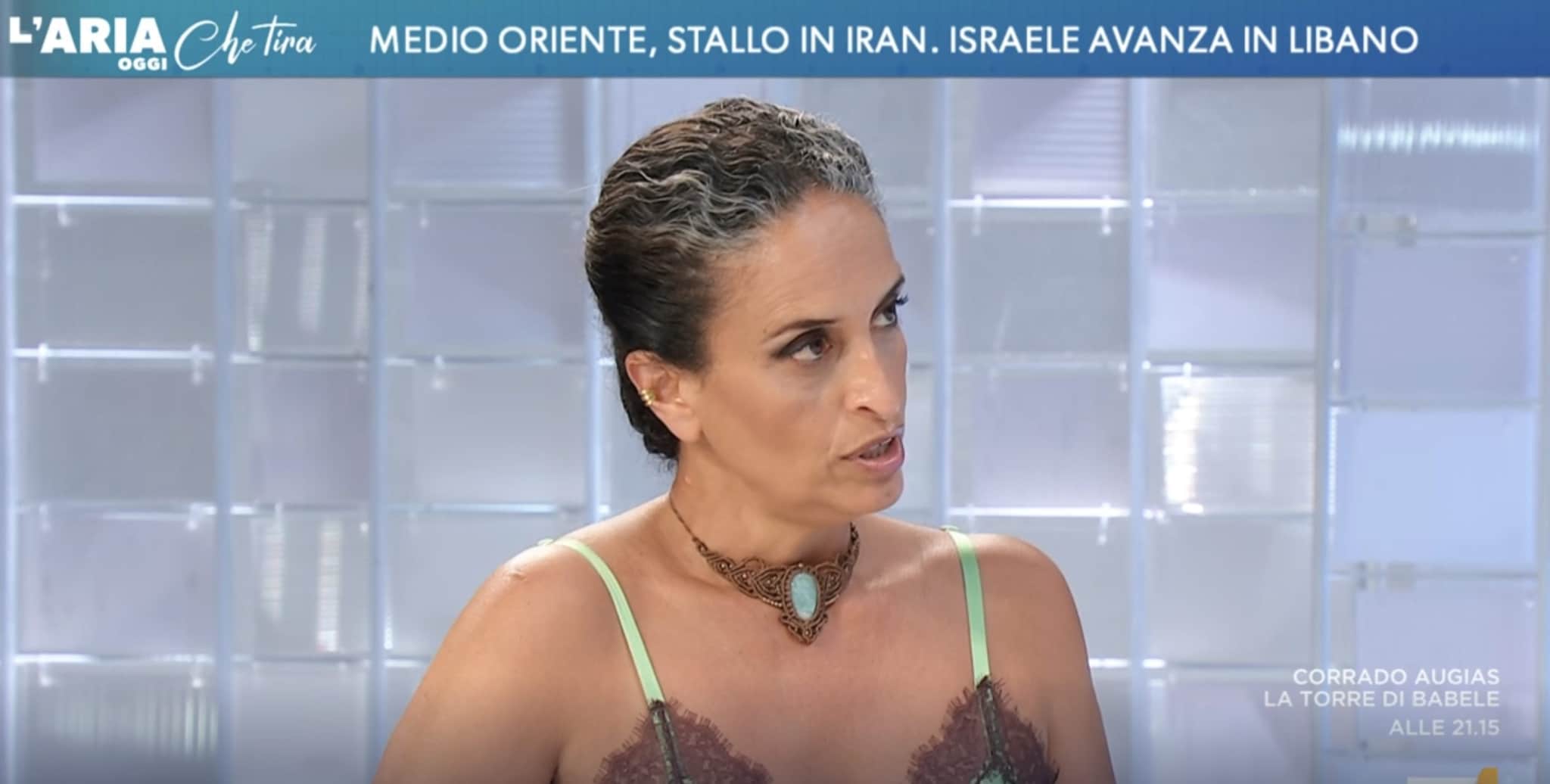 Noa a L'aria che tira: "Netanyahu fa la guerra solo per restare al potere, è un bugiardo e in Israele nessuno lo vuole"