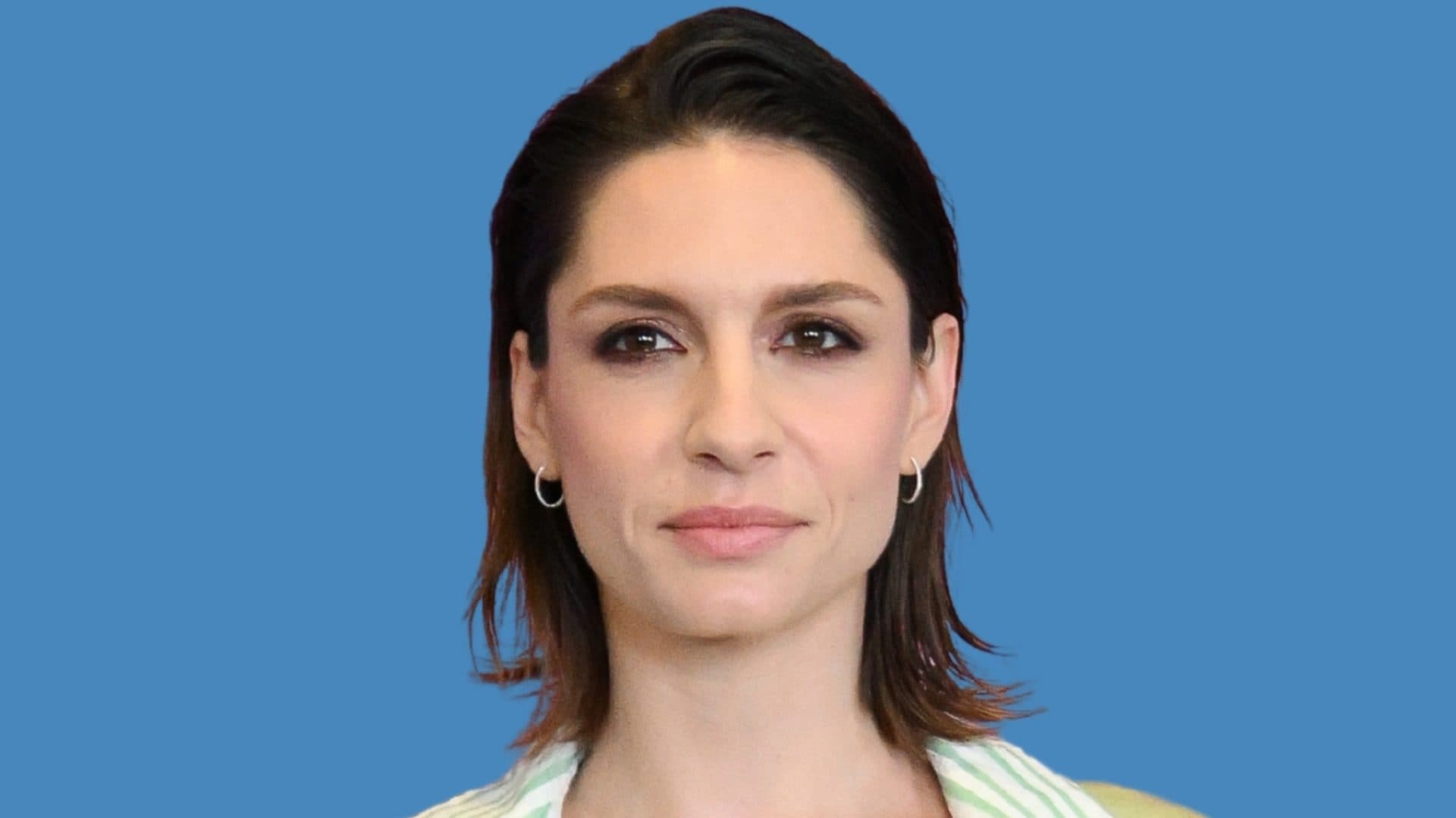Beatrice Arnera con Raoul Bova dopo Pisani: "Ucciditi, put** traditrice", lei denuncia per stalking e minacce