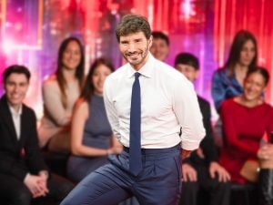 Stefano De Martino annuncia le date di Sanremo 2027: sarà dal 16 al 20 febbraio