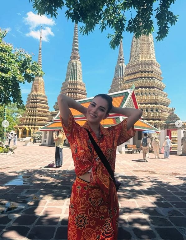 Ece Irtem in Thailandia una settimana prima di morire