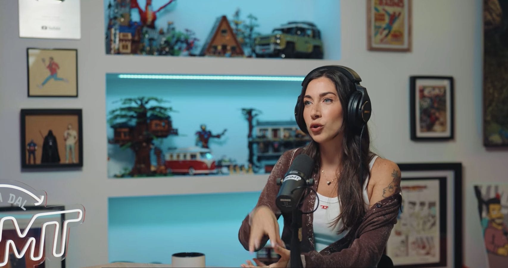 Elisa True Crime: "Vivo a Gran Canaria con mio marito, lì non sanno cosa faccio, non esco mai di casa"