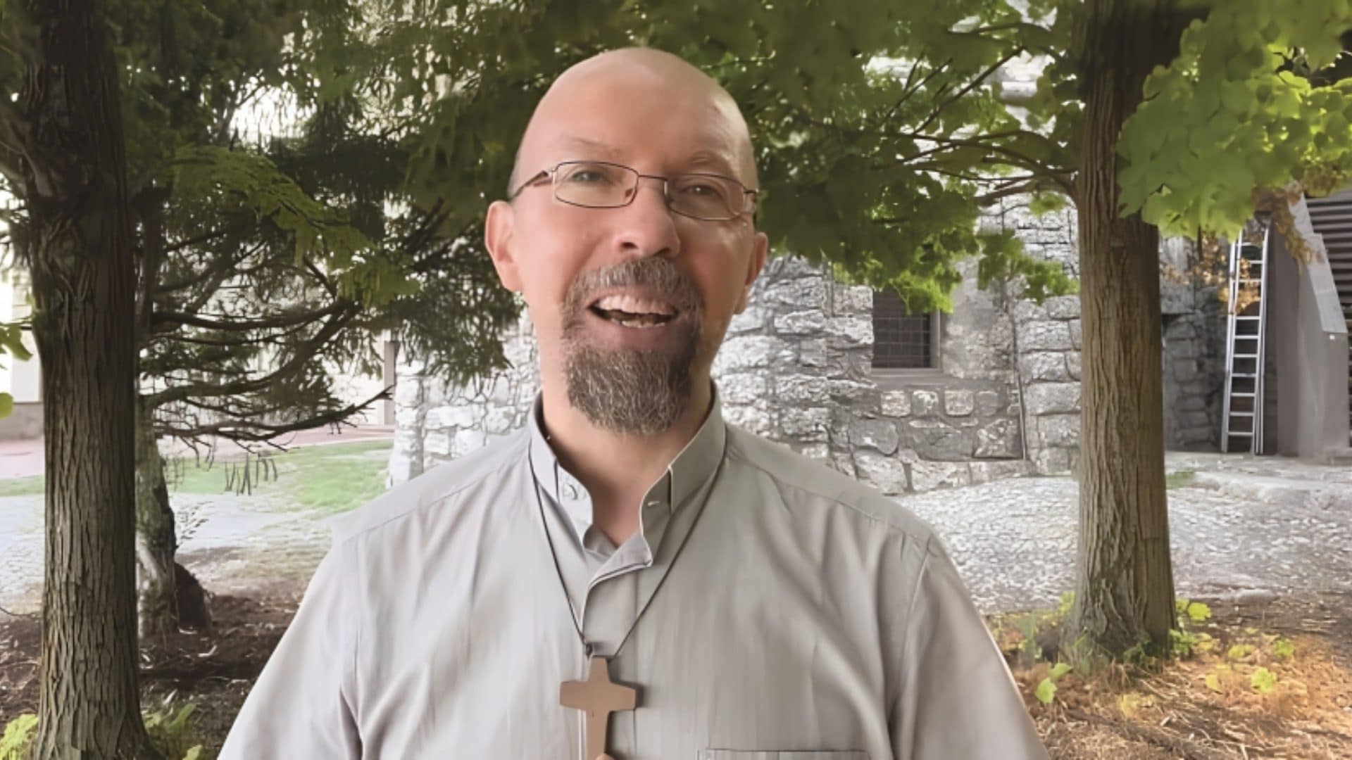 Fra Stefano Bordignon presso il convento della Santissima Annunciata di Rovato, in provincia di Brescia
