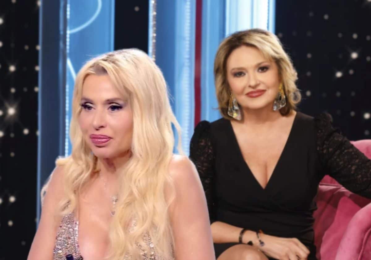 Monica Setta spiazza Valeria Marini: "Sogni l'amore? Non hai più 20 anni, potrebbe non arrivare"