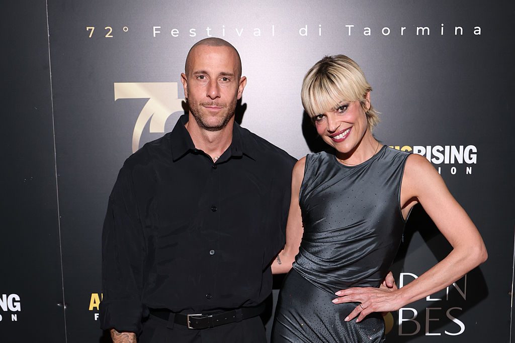 Micaela Ramazzotti e le nozze con Pallitto: "Ci ha sposati Fagnani. Non devo difendermi, sono innamorata non è un reato"