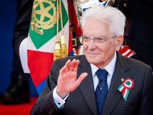Palinsesto Rai 2 giugno, stop a Balivo e L’Eredità: quali programmi saltano per gli speciali con Sergio Mattarella