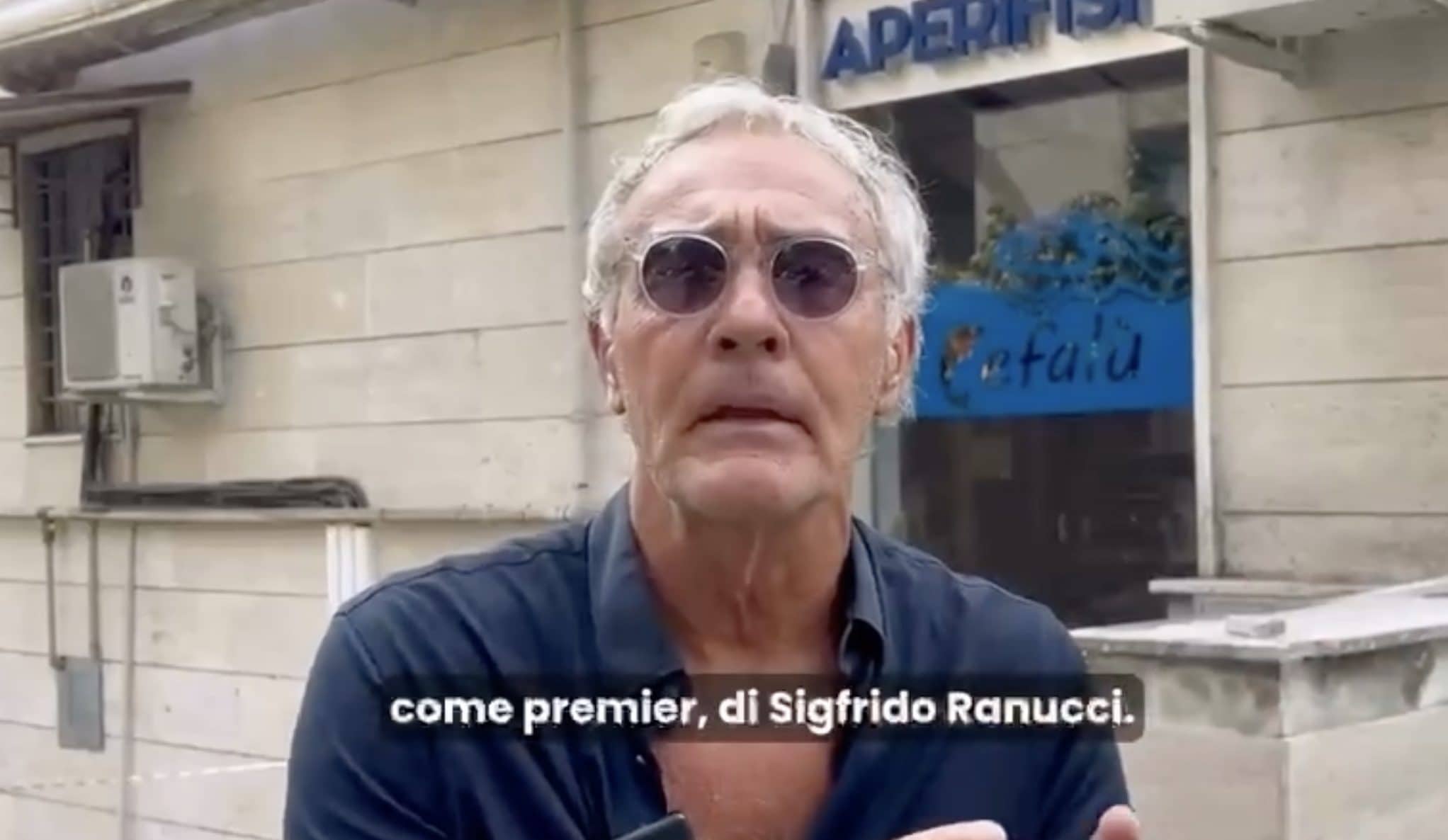 Massimo Giletti all'esterno del ristorante Cefalù di Lavitola: "L'idea di Ranucci premier è di autunno 2025?"