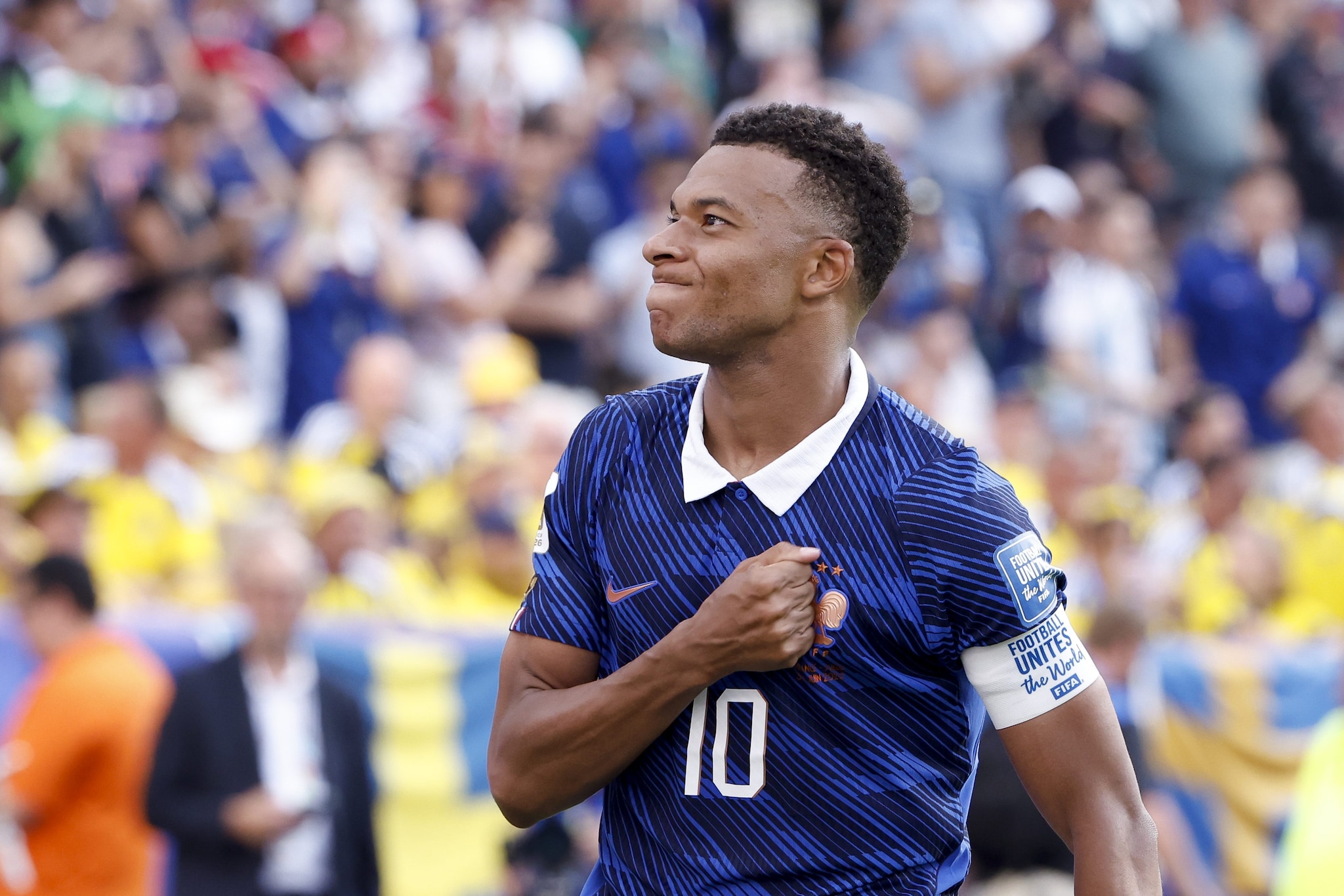Ascolti tv di ieri 30 giugno: la prima serata è spenta se non per i Mondiali (32,2%) e Iannacone su Rai 3 (5,2%)