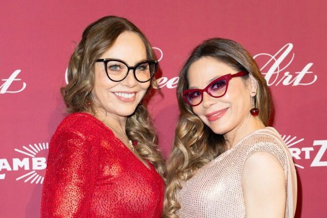 Ornella Muti e Naike Rivelli chiedono la cittadinanza in Russia: "Siamo mezze russe. Vogliamo sentirci a casa"