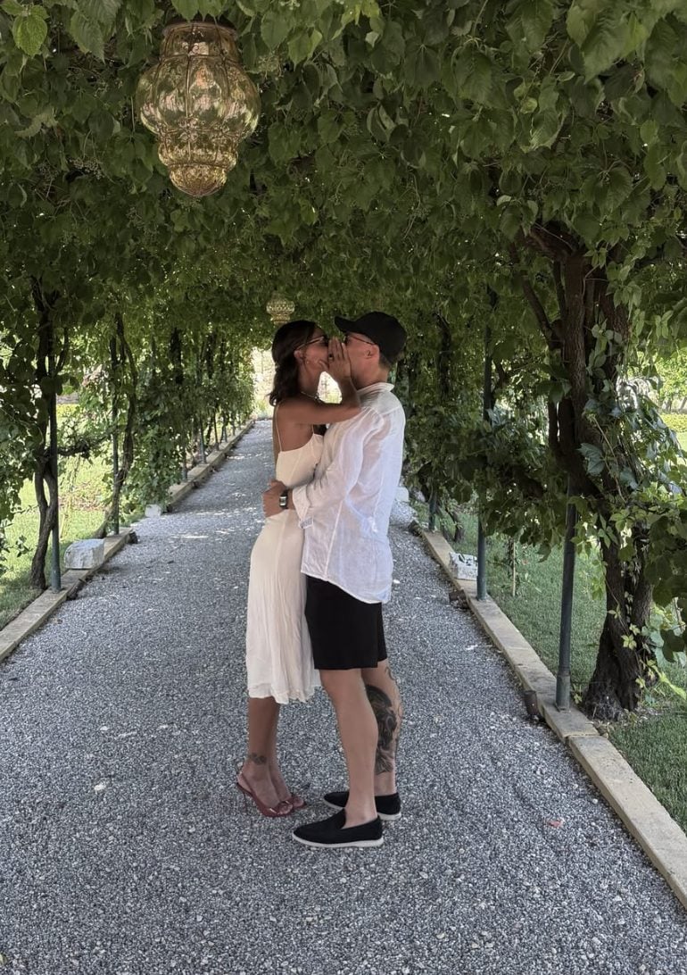 Lo scatto pubblicato da Belen Rodriguez con Gaetano Fidanzati.