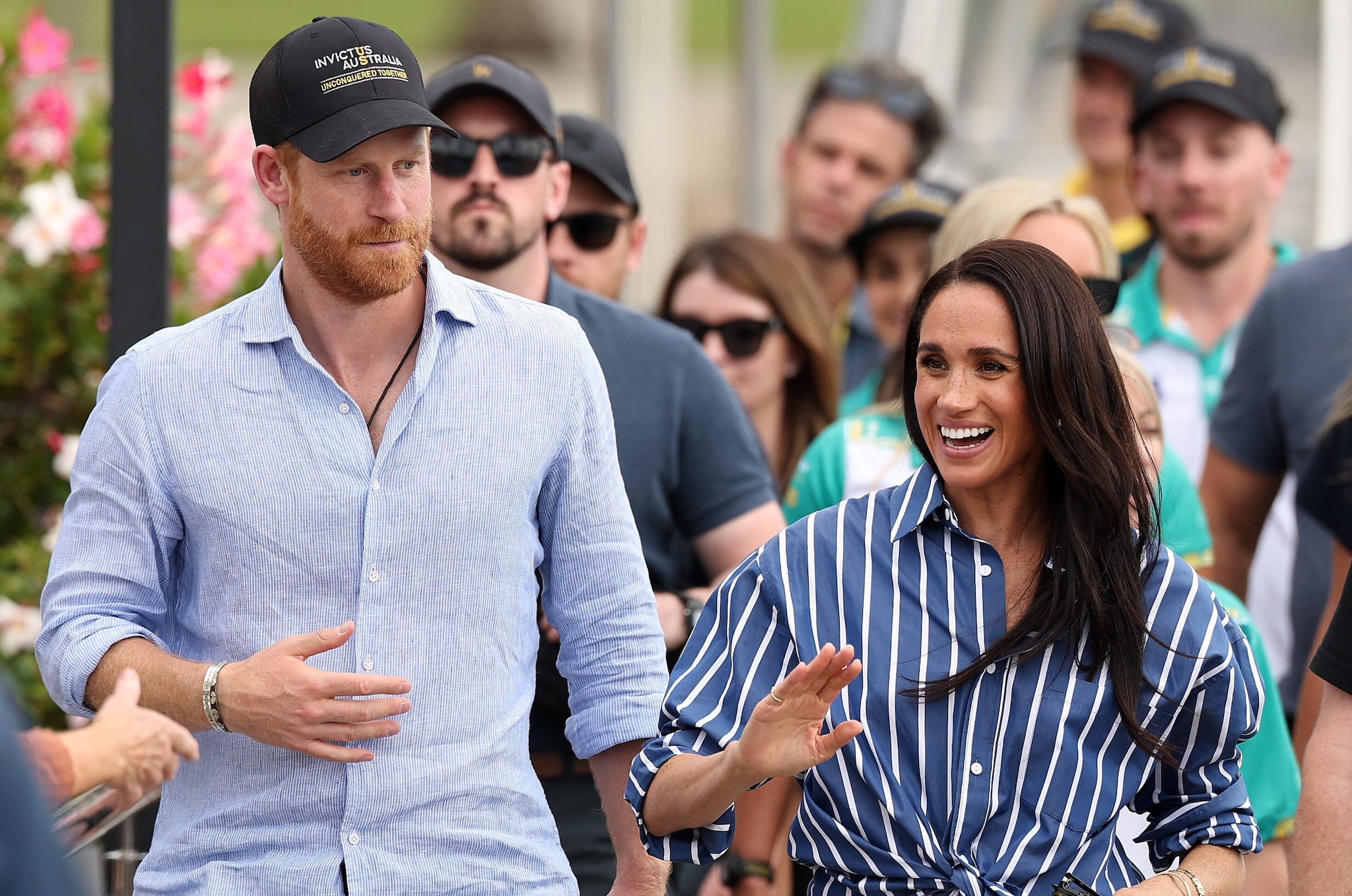 Harry e Meghan tornano in Gran Bretagna dopo sei anni: la scuola dei figli e il riavvicinamento a re Carlo