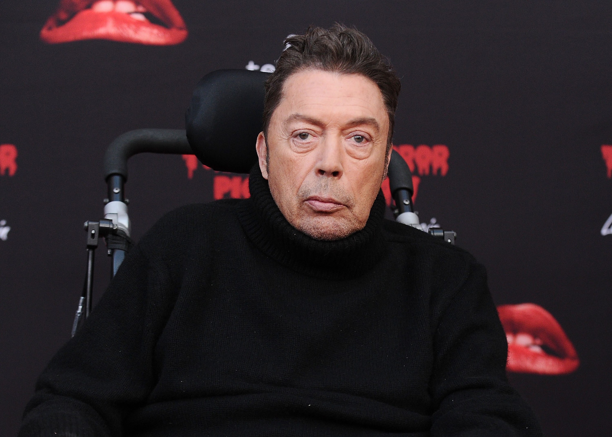 Le cause della morte di Tim Curry: malattia coronarica dopo ictus e tumore. Disse: "Può essere confortante andarsene"
