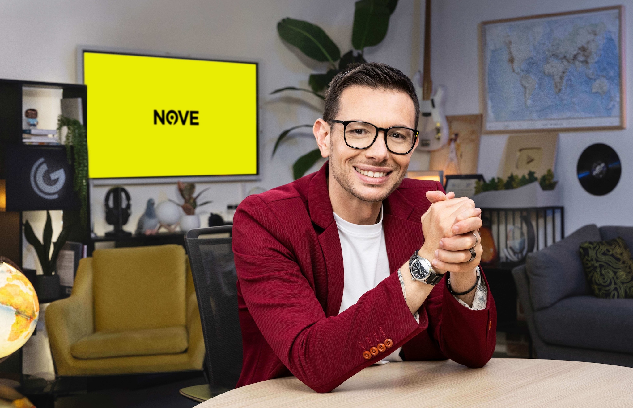 Andrea Moccia porta Geopop sul Nove: il debutto questa sera con le Torri Gemelle