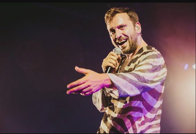 La scaletta del concerto di Cesare Cremonini in tv: l'ordine delle canzoni del Roma, Baby su Rai1