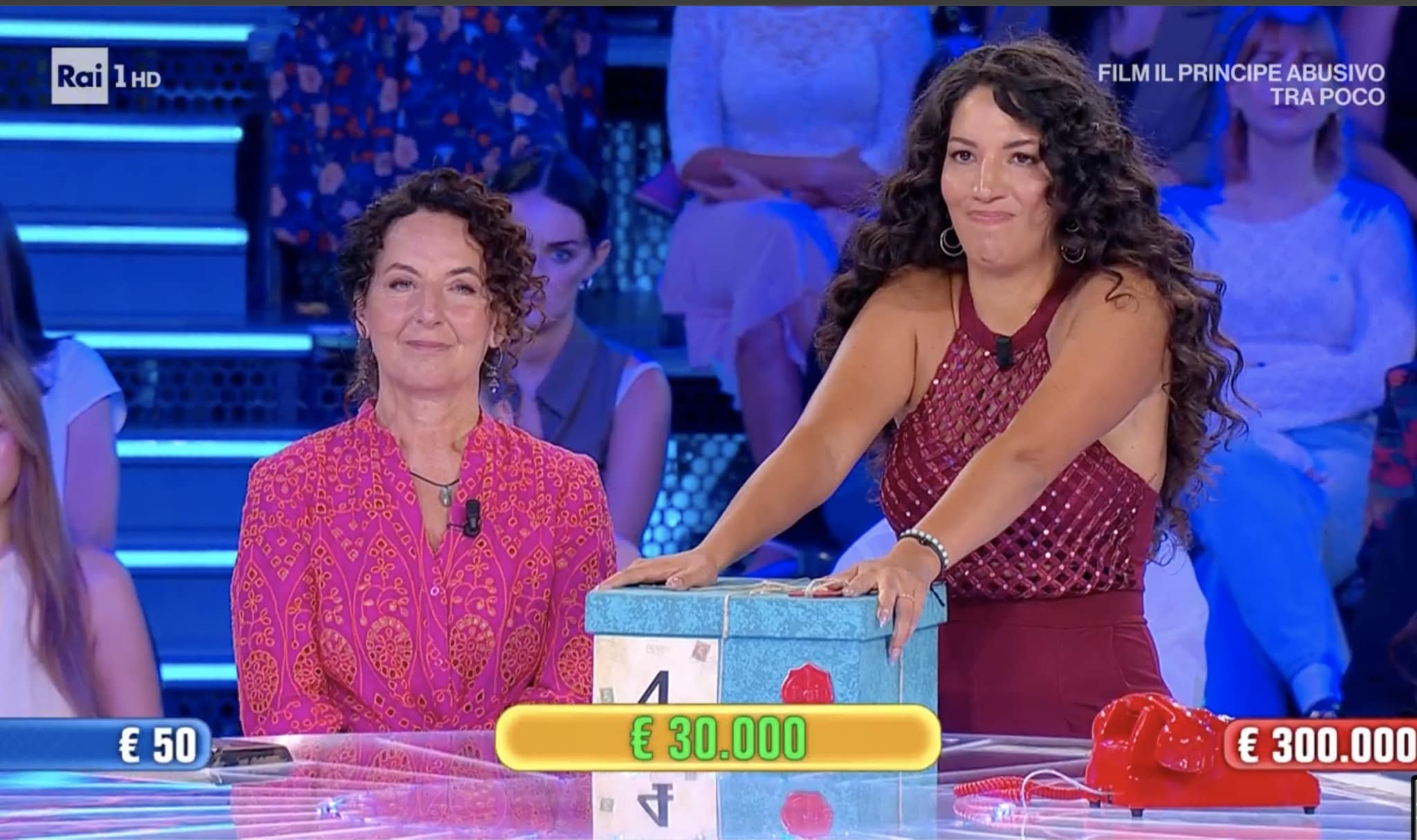 Ad Affari Tuoi Sara segue il consiglio della madre: "Avere un compagno straniero in Italia non è facile"