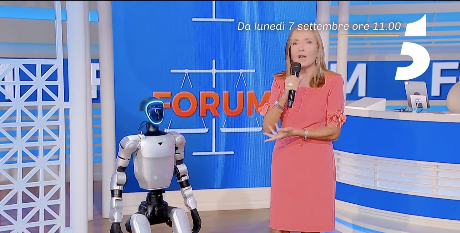 Forum, debutta Jeeves l'assistente umanoide di Barbara Palombelli: ricorda il robot Emiglio