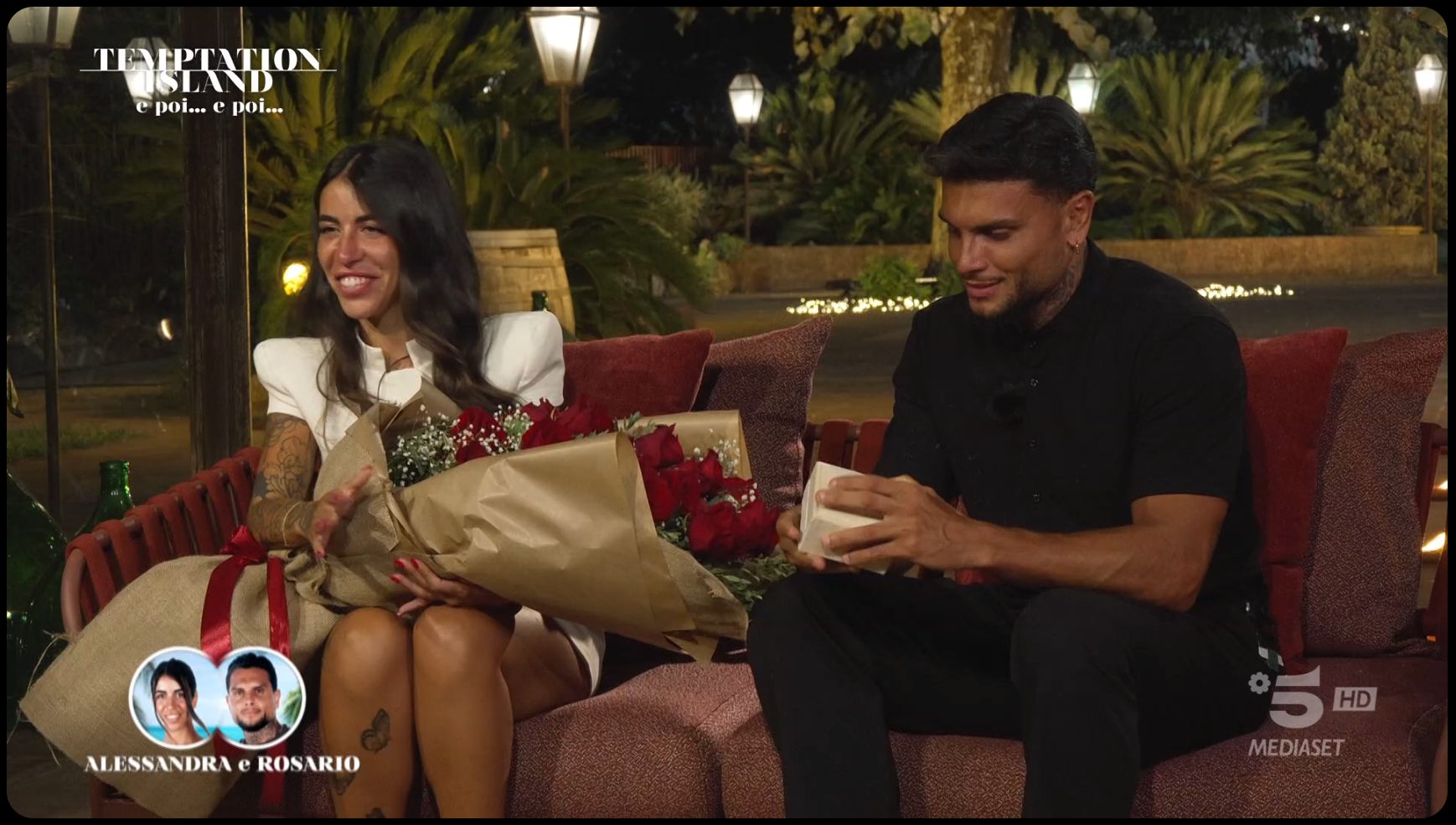 A Temptation Island Rosario inganna Alessandra, chiede di uscire e torna a sorpresa: "Quanto ho sofferto"
